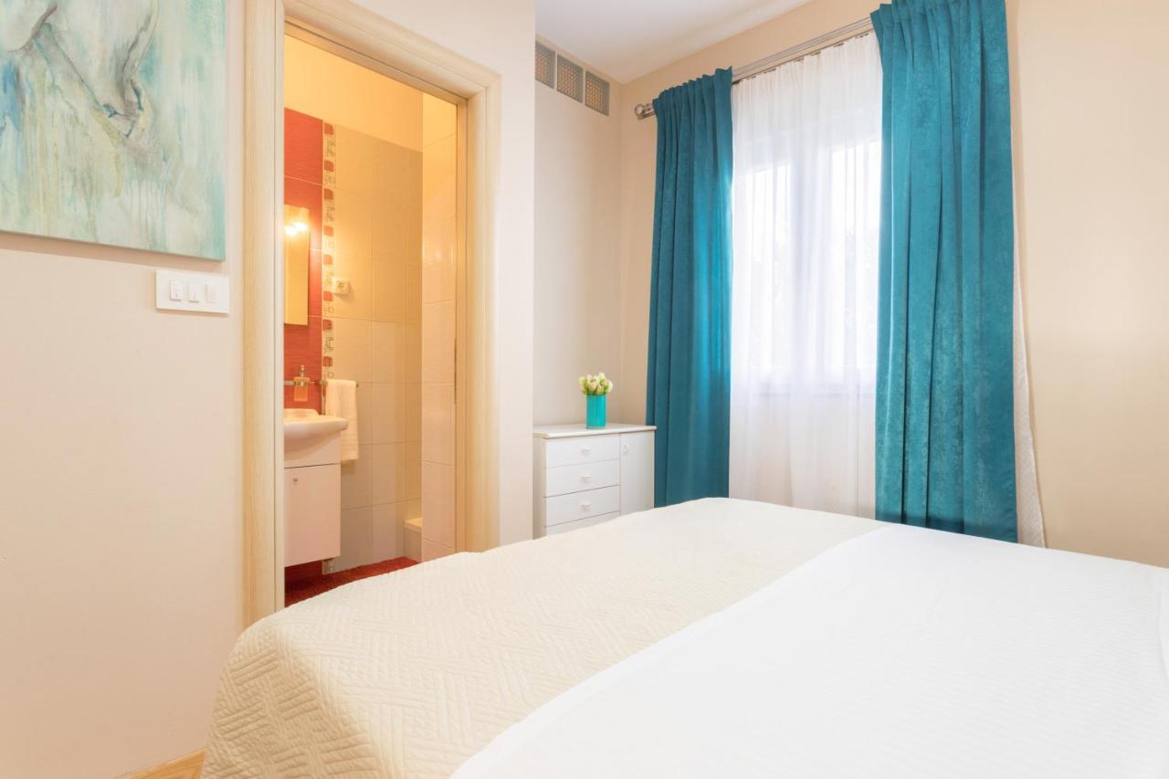 Turta Apartment ซาดาร์ ภายนอก รูปภาพ